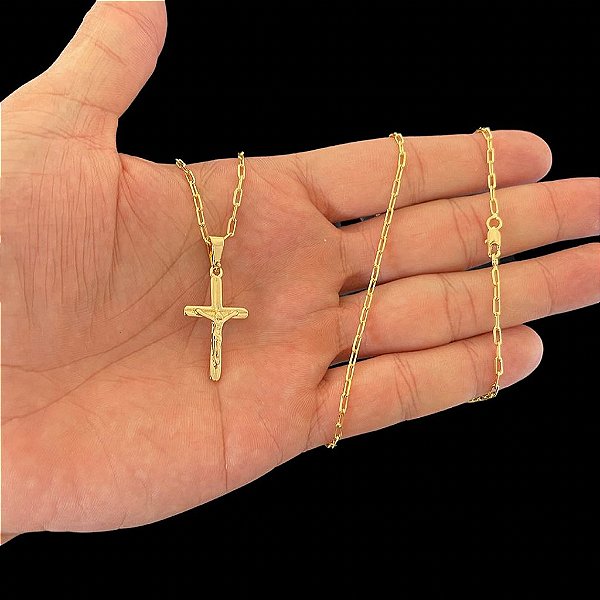 CORRENTE CARTIE (1.5mm- 70/60cm) + PINGENTE CRUCIFIXO - BANHADO A OURO 18K