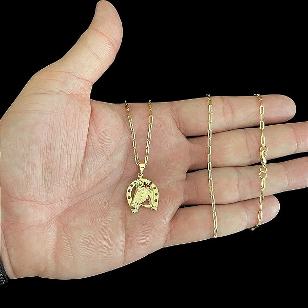 CORRENTE CARTIE (1.5mm- 70/60cm) + PINGENTE FERRADURA DE CAVALO    - BANHADO A OURO 18K