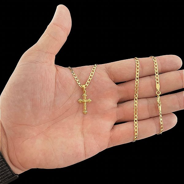 CORRENTE GRUMET (2mm- 60 ou 70cm) + PINGENTE CRUCIFIXO DETALHADO. - BANHADO A OURO 18K