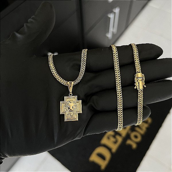 CORRENTE GRUMET DUPLA FECHO GAVETA COM MARCAÇÃO  750 (4mm - 70cm )+ PINGENTE CRUZ LEÃO  DA TRIBO  DE JUDÁ - BANHADO A OURO 18K