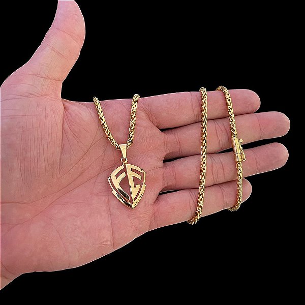 CORRENTE PERUANA FECHO CANHÃO( 3mm- 70cm) + PINGENTE ESCUDO DA FÉ- BANHADO A OURO 18K.