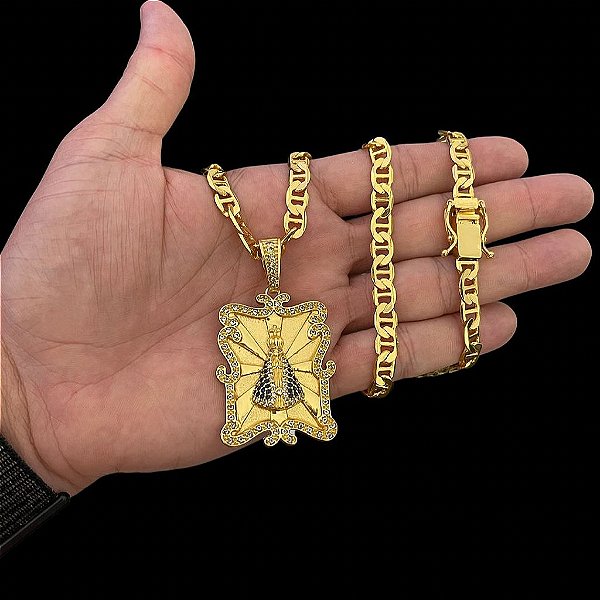 CORRENTE PIASTRINE ( 7mm- 70Cm) + PINGENTE PLACA DETALHADA  NOSSA SENHORA CRAVEJADO - FECHO COM MARCAÇÃO 750 - BANHADO A OURO 18K.