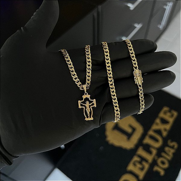 CORRENTE PITBULL (4MM- 70CM) + PINGENTE CRUZ VAZADA - FECHO COM MARCAÇÃO 750 - BANHADO A OURO 18K