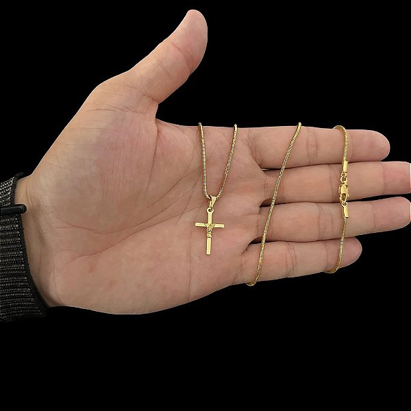 CORRENTE RABO DE RATO ( 2mm-70cm) + PINGENTE CRUZ AMARRADA PP- BANHADO A OURO 18K.