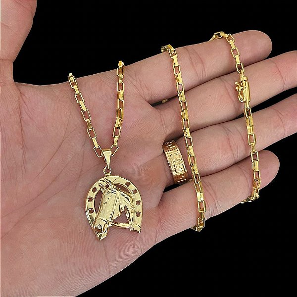 CORRENTES TIJOLINHO FECHO CANHÃO( 3MM-70CM) + PINGENTE FERRADURA DE CAVALO - BANHADO A OURO 18K.