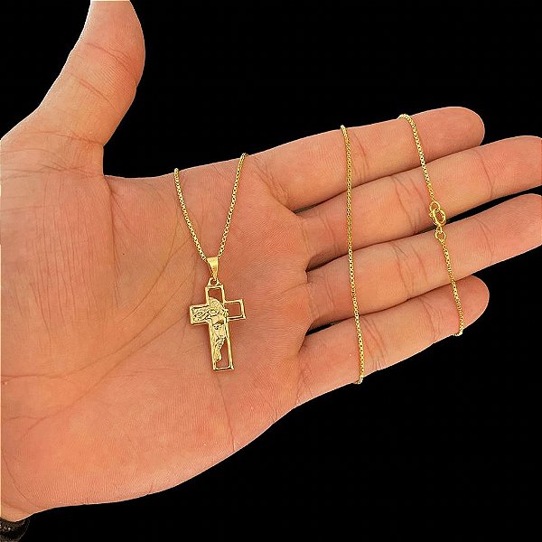 CORRENTE VENEZIANA ( 1mm- 70cm) + PINGENTE CRUZ 3D -  BANHADO A OURO 18K.