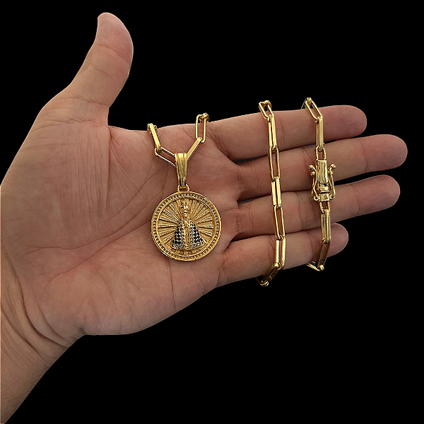 CORRENTE TIJOLINHO ALONGADO  ( 70cm- 5mm) + PINGENTE MEDALHA NOSSA SENHORA CRAVEJADA M - BANHADO A OURO 18K