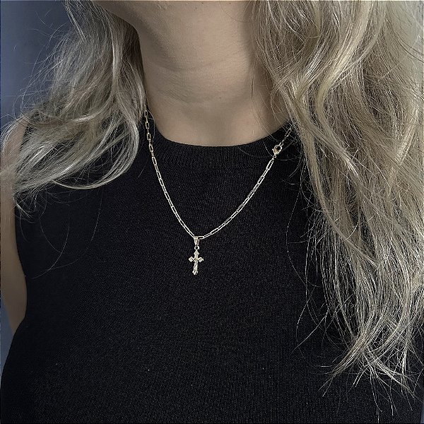 CORRENTE CARTIE ( 2mm 50cm FEM ) + PINGENTE CRUCIFIXO MINI- BANHADO A OURO 18k