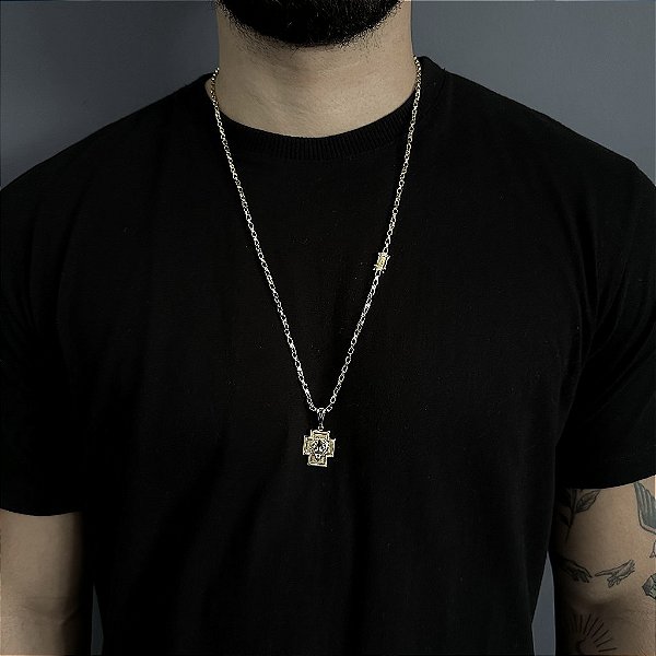 CORRENTE TIJOLINHO FECHO GAVETA ( 2MM- 70CM) + PINGENTE  LEÃO  DA TRIBO DE JUDÁ - BANHO DE OURO 18k