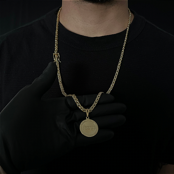 CORRENTE FRISO DUPLO ( 5mm- 70cm) + PINGENTE MEDALHA JESUS 3D - FECHO COM MARCAÇÃO 750 - BANHADO A OURO 18K.