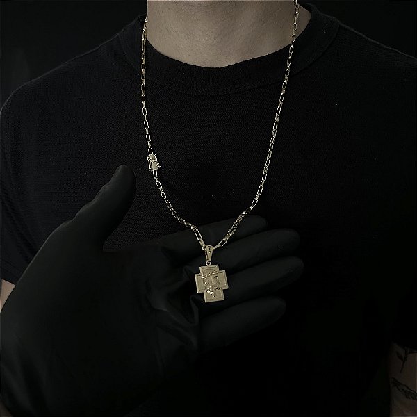 CORRENTE  TIJOLINHO ALONGADO (3mm - 18G 70 cm) + PINGENTE CRUZ COM A FACE DE JESUS - FECHO COM MARCAÇÃO 750 - BANHO DE OURO 18k