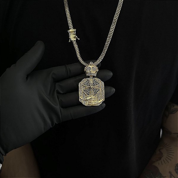 CORRENTE  GRUMET DUPLA  (7mm - 28g  70cm) + PINGENTE PLACA TREVO  CRAVEJADO EM ZIRCÔNIA  PREMIUM G - BANHO DE OURO 18k