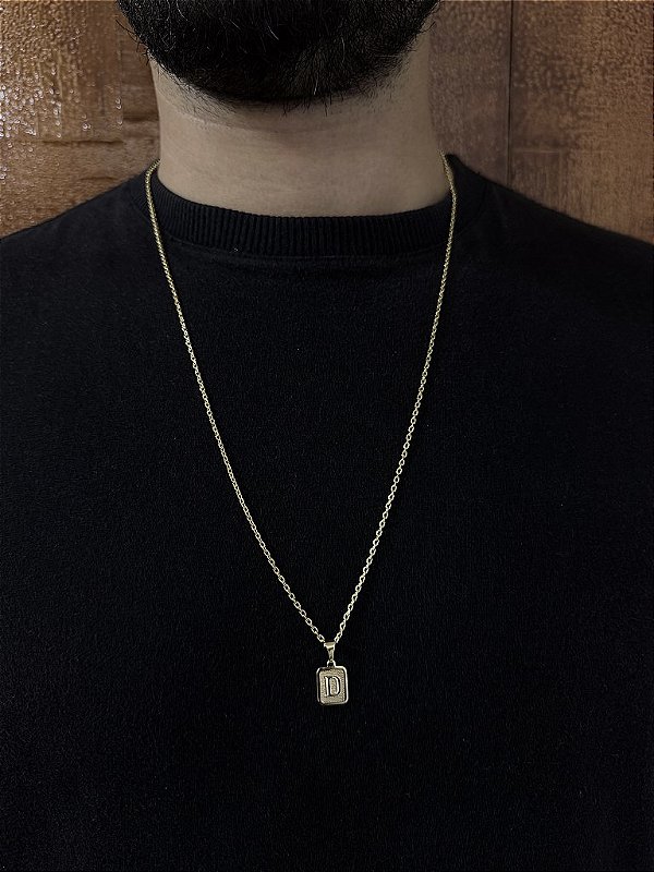 CORRENTE CADEADO 2mm - 70 ou 60cm + PINGENTE PLAQUINHA ESCOLHA A LETRA - BANHADO A OURO 18k
