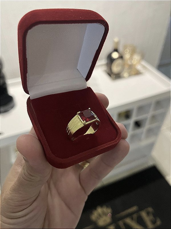 ANEL ÔNIX COM PEDRA DE ZIRCÔNIA  VERMELHO - FEITO DE MOEDA ANTIGA