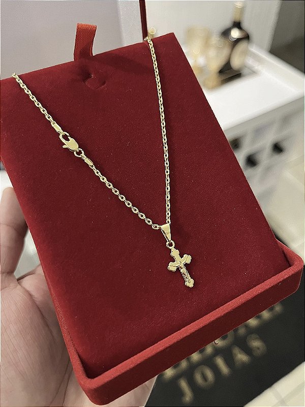 CORRENTE CADEADO (2MM - 50, 60cm ou 70cm) + PINGENTE CRUCIFIXO PP  - BANHADO A OURO 18k