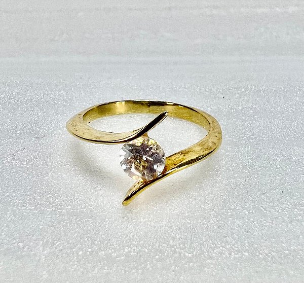 ANEL FLUTUANTE TOPÁZIO INCOLOR PRATA 950 COM BANHO DE OURO