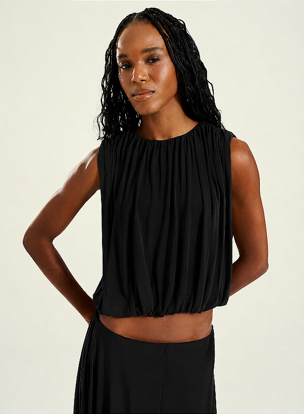Blusa Feminina Com Gola Redonda