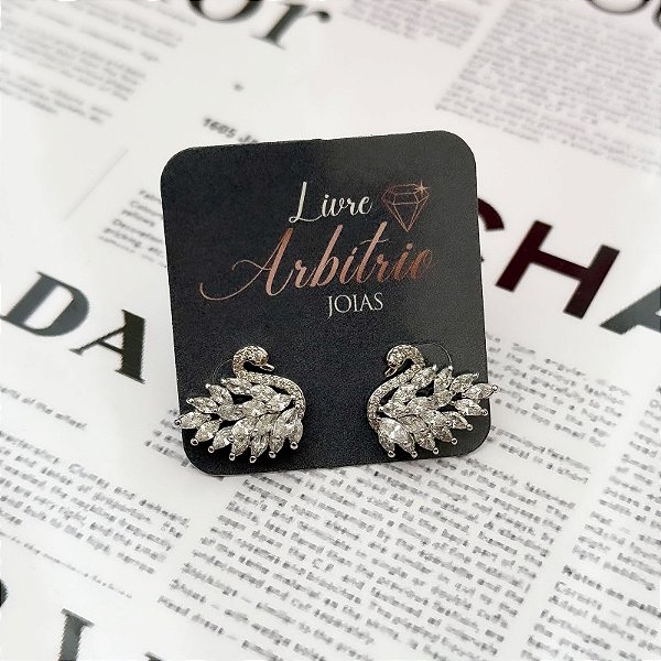 BRINCO CISNE LUXO ZIRCÔNIAS NAVETE