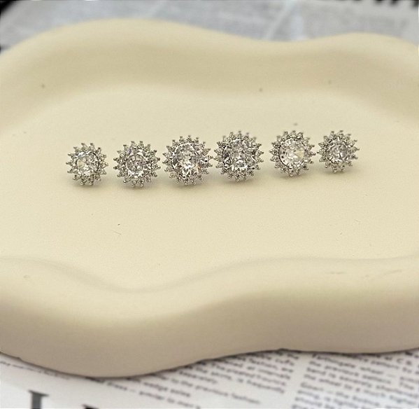 TRIO DE BRINCOS PONTO DE LUZ