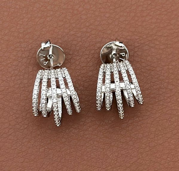 BRINCO MEIA ARGOLA COM ZIRCÔNIAS