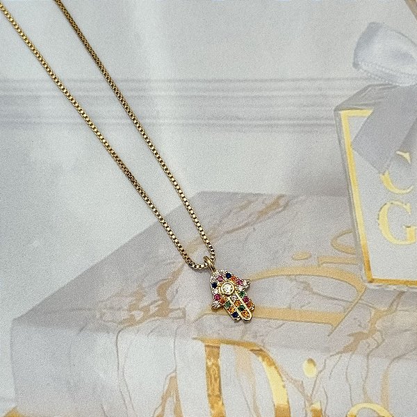 COLAR MÃO DE FATÍMA PEDRAS COLORIDAS 45CM