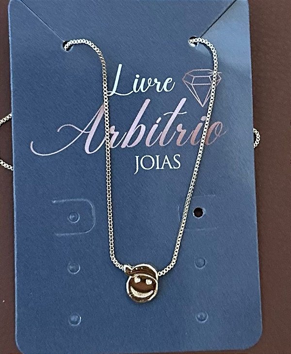 COLAR CARINHA MENINO BONÉ