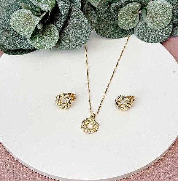 CONJUNTO TORCIDO REDONDO FOSCO