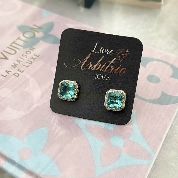 BRINCO QUADRADO DIAMOND IRIS 9MM AZUL CLARO