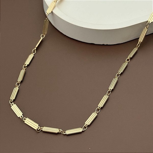 CHOKER RETANGULOS TEXTURIZADOS DOURADO 40CM