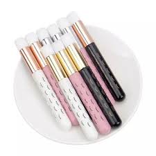 PINCEL PARA LIMPEZA DE CILIOS (CORES SORTIDAS)