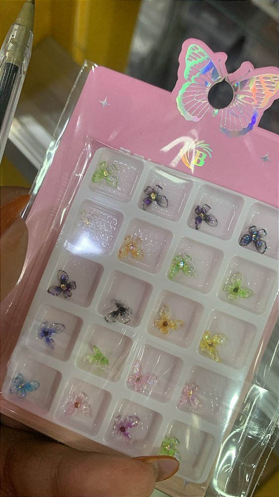 DECORAÇÃO 3D BELLA ROSA (BORBOLETAS)