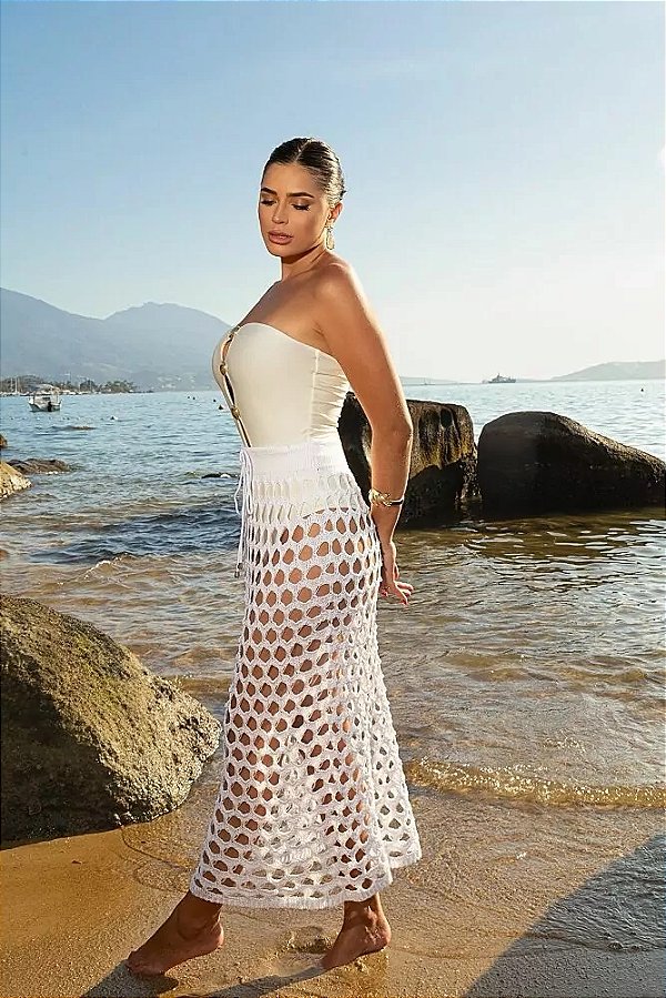 SAIA TRICOT TRAMA VAZADA C/ HOT PANTS