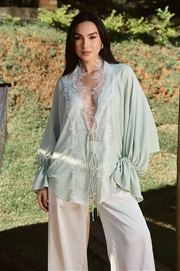 BLUSA CHIFFON MANGA LONGA DETALHE RENDA