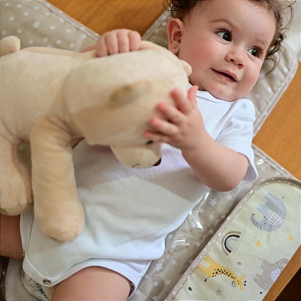 TROCADOR PORTATIL BUBLIM PETIT GIRAFA CREME
