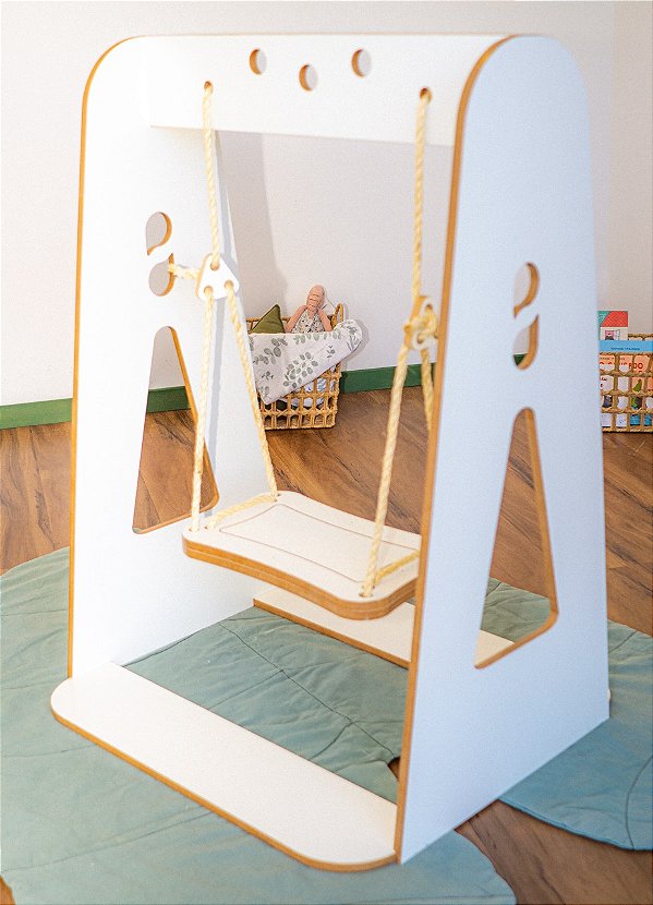 Balanço Infantil Pikler - Desenvolvimento Motor com Sustentabilidade | Linha Nuvem