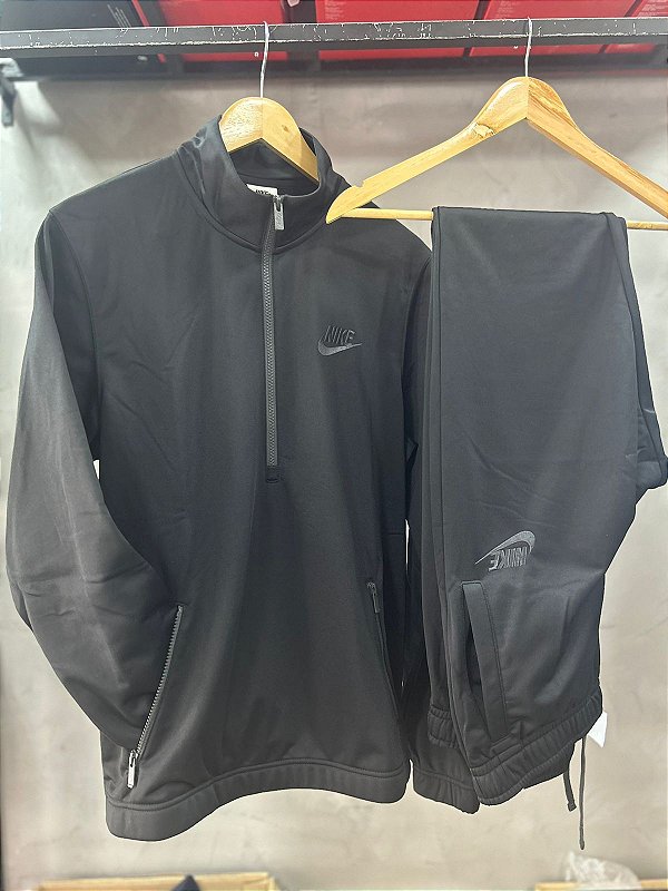 Conjunto Nike Sportswear Essentials black