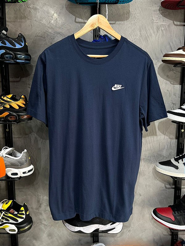 CAMISETA NIKE SPORTSWEAR CLUB AZUL
