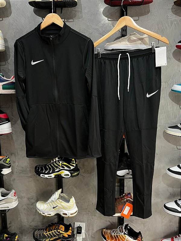 Conjunto Nike Dri-Fit Park Preto