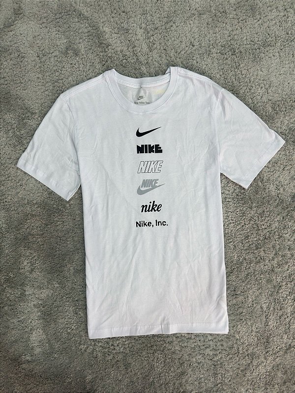 Camiseta Nike Icons Branca