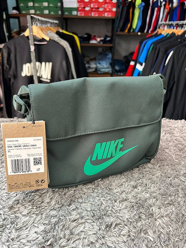 Shoulder Bag Nike Futura Verde