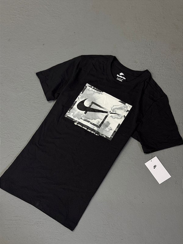 CAMISETA NIKE I BALL HARD PRETA
