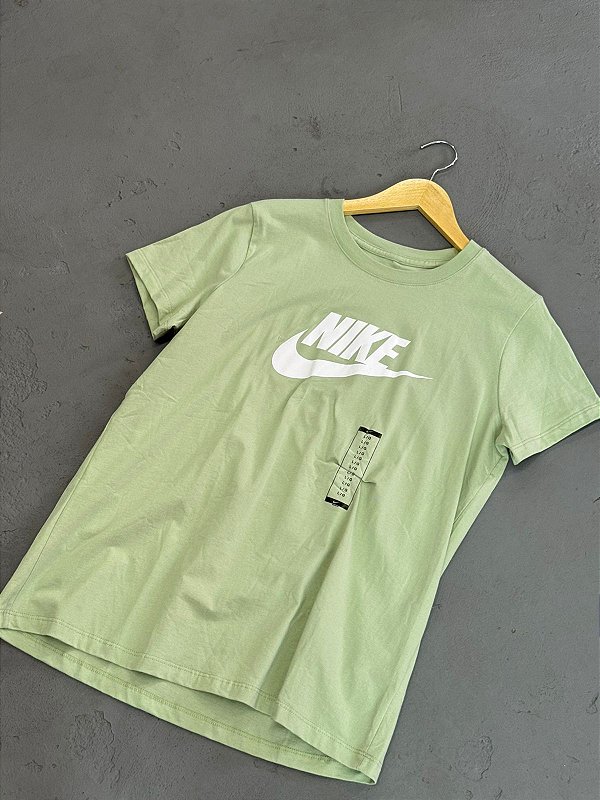 CAMISETA NIKE ICON FEMININA VERDE