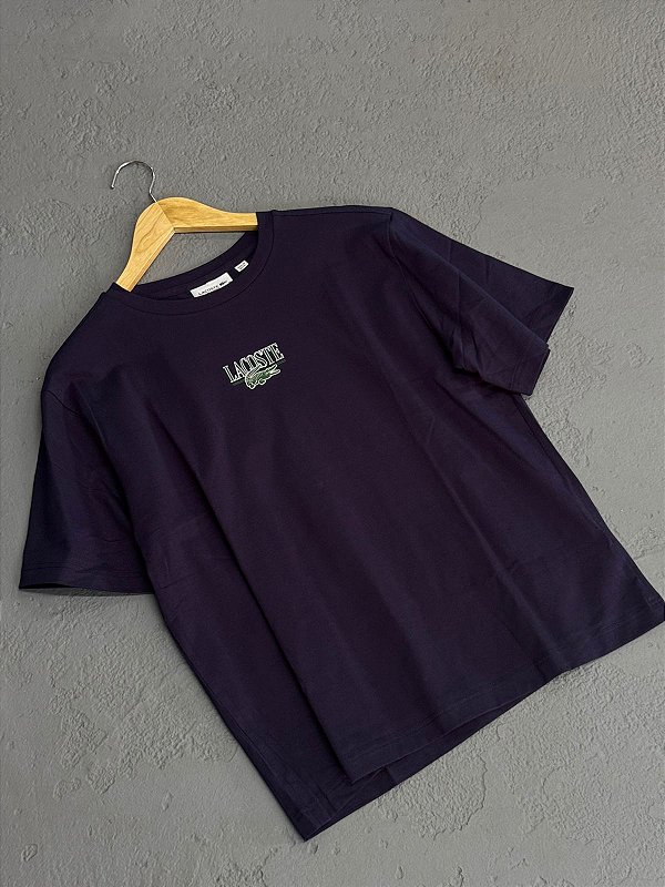 CAMISETA LACOSTE COLISEU FEMININA AZUL