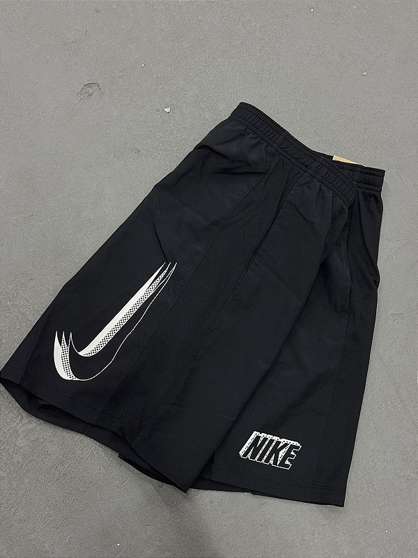 SHORT NIKE DRI FIT ACADEMY 2023 PRETA