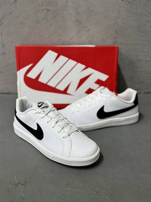 TÊNIS NIKE COURT ROYALE BRANCO
