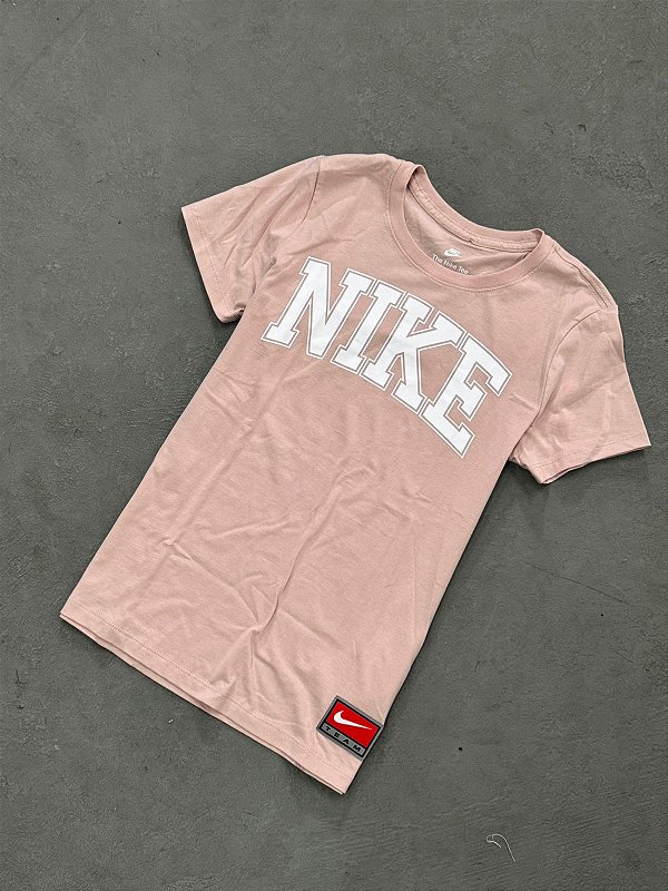 CAMISETA BIG NIKE ROSÊ FEMININA