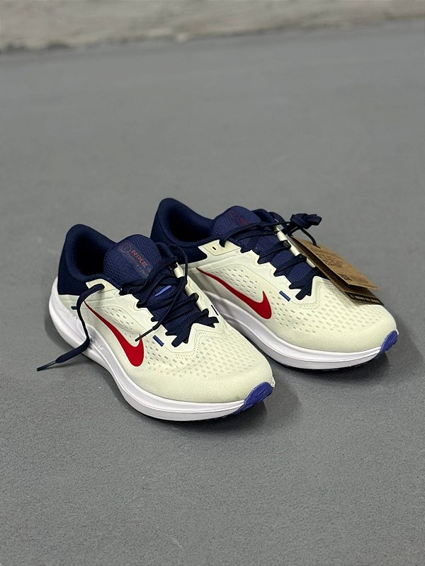 TÊNIS NIKE AIR WINFLO 10 UNIVERSITY RED