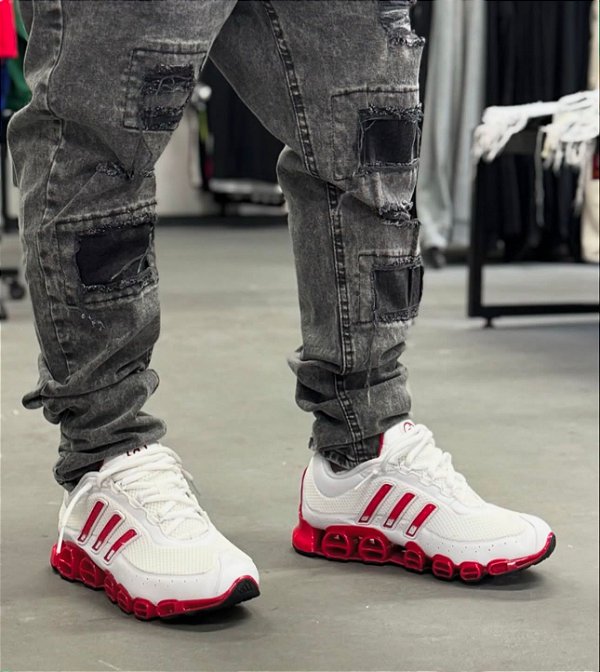 Tênis Adidas Megaride