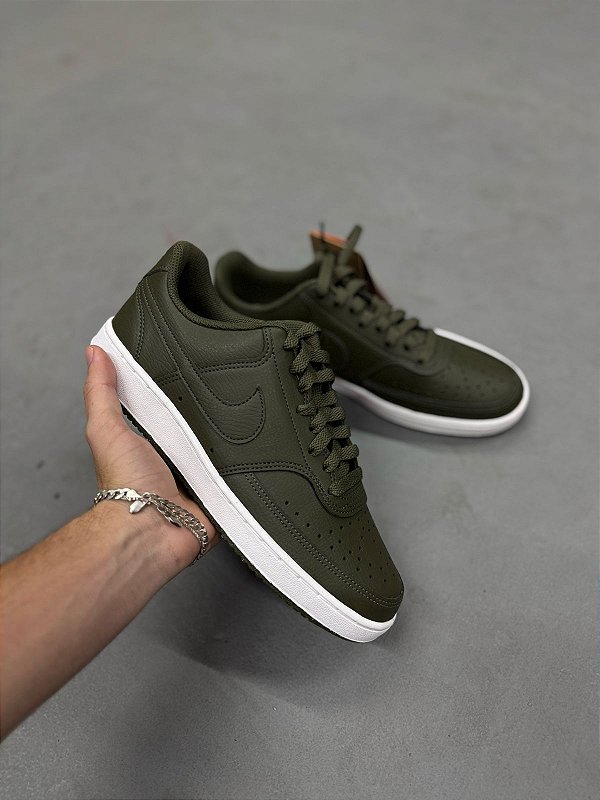 TÊNIS NIKE COURT VISION "CARGO KHAKI"