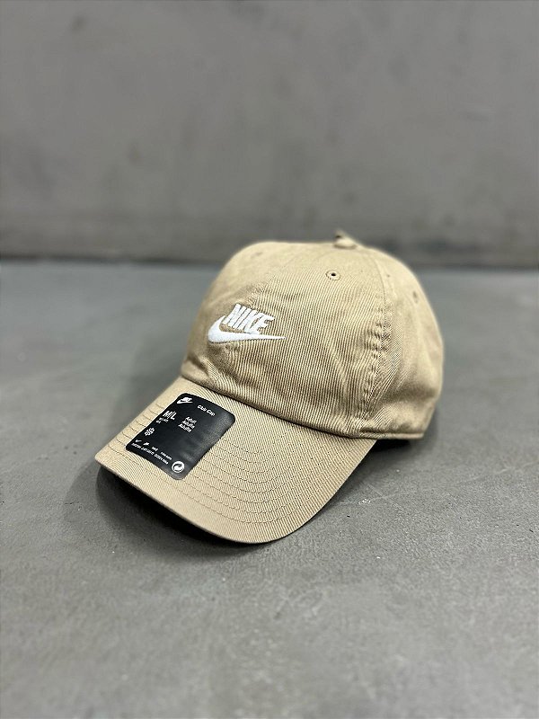 BONÉ NIKE CLUB KHAKI